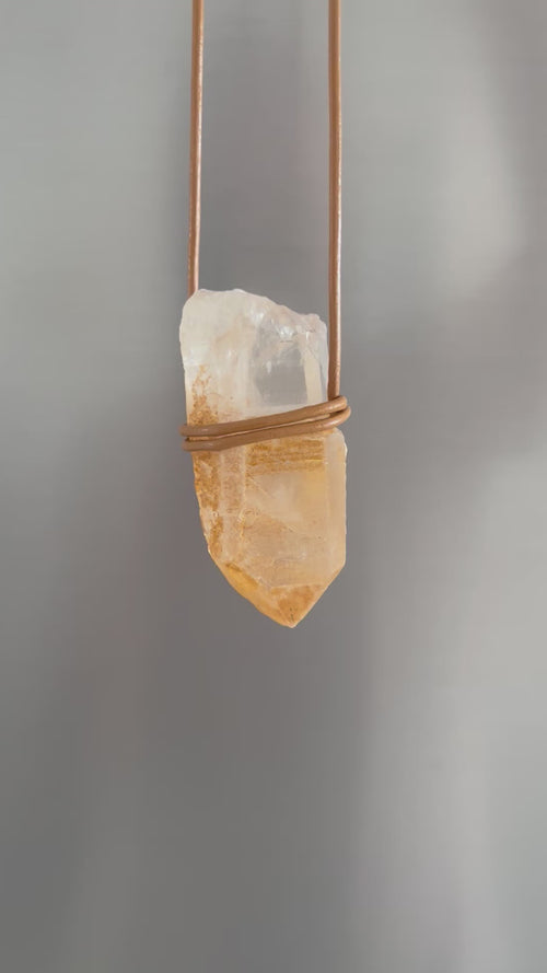 Lemurian Golden Healer
