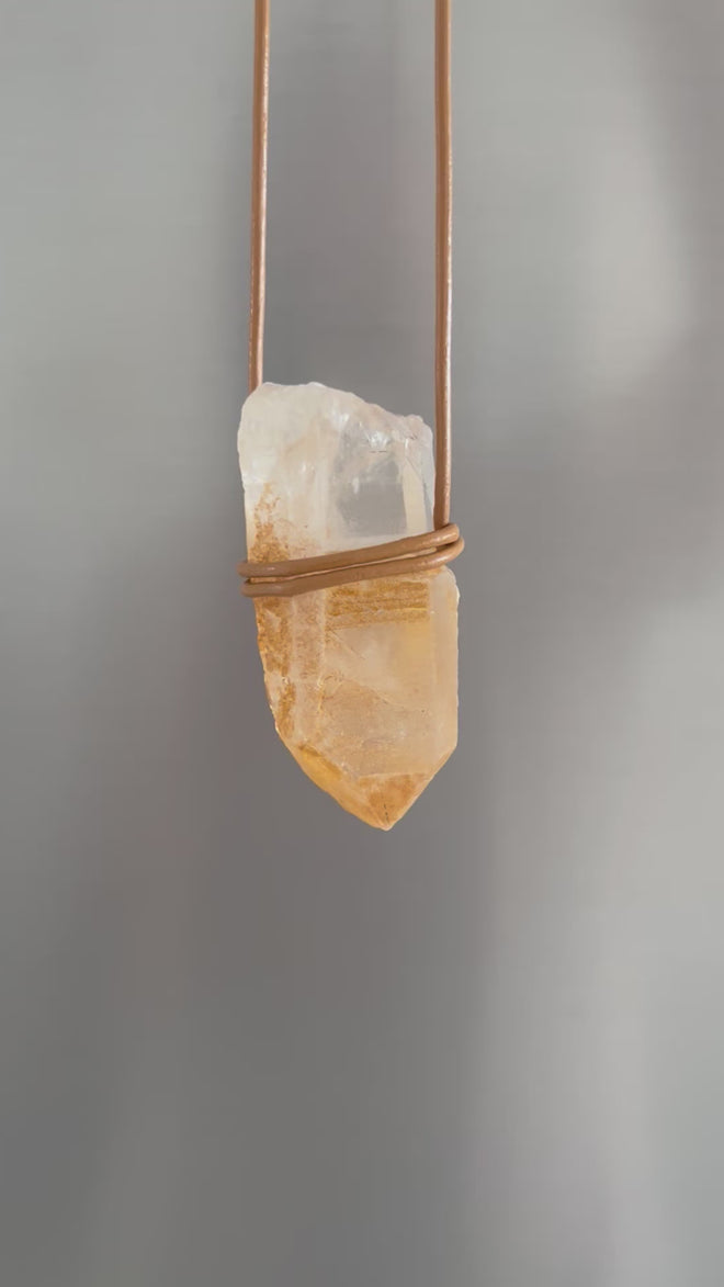 Lemurian Golden Healer